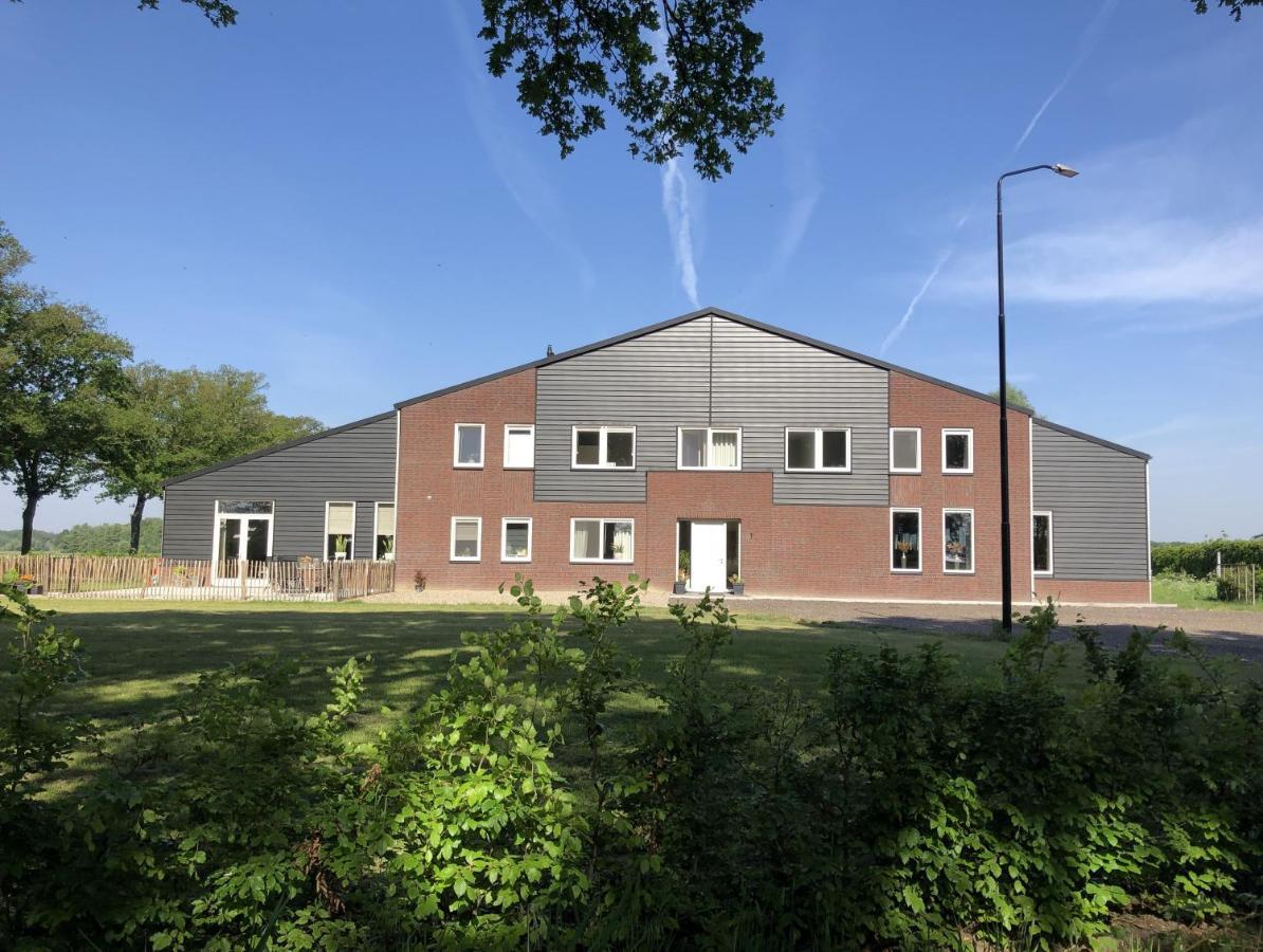 Mysa Bed and Breakfast Deurne Exteriör bild